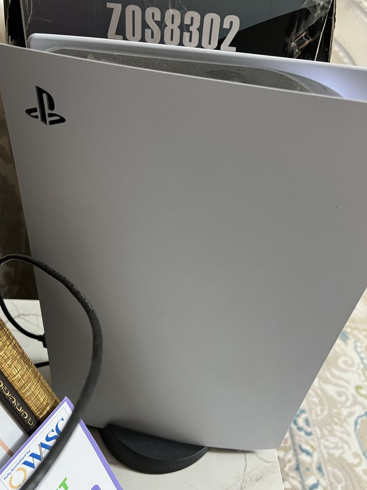 Playstation 5, PS 5 825 гб