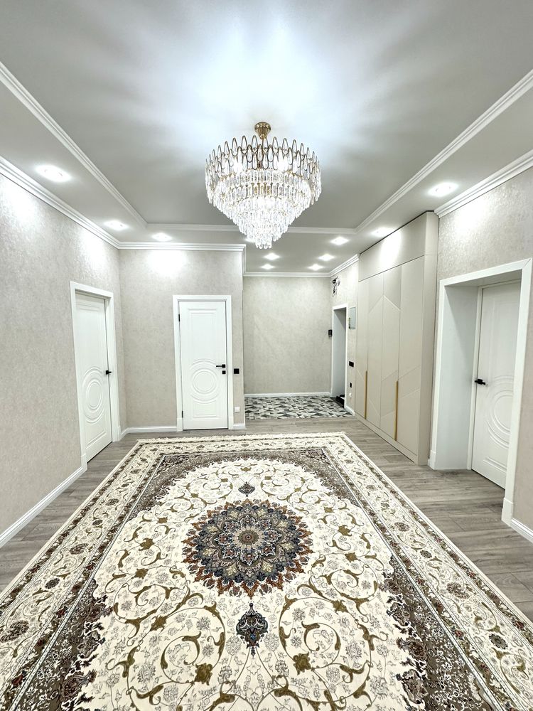 Продам 4 - комнт квартиру в ЖК “ Tumar”