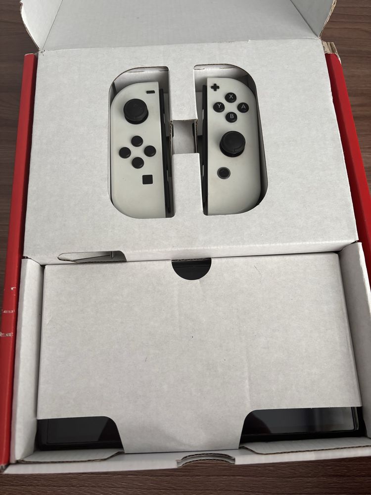 Nintendo switc OLED White