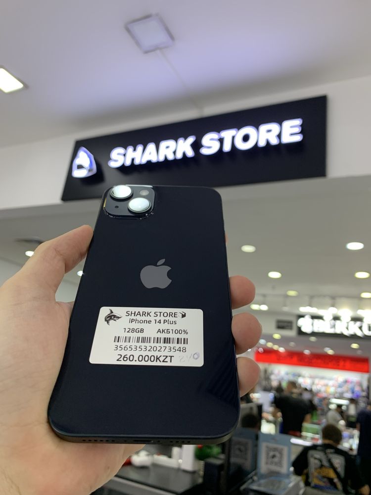 iPhone 14 Plus.