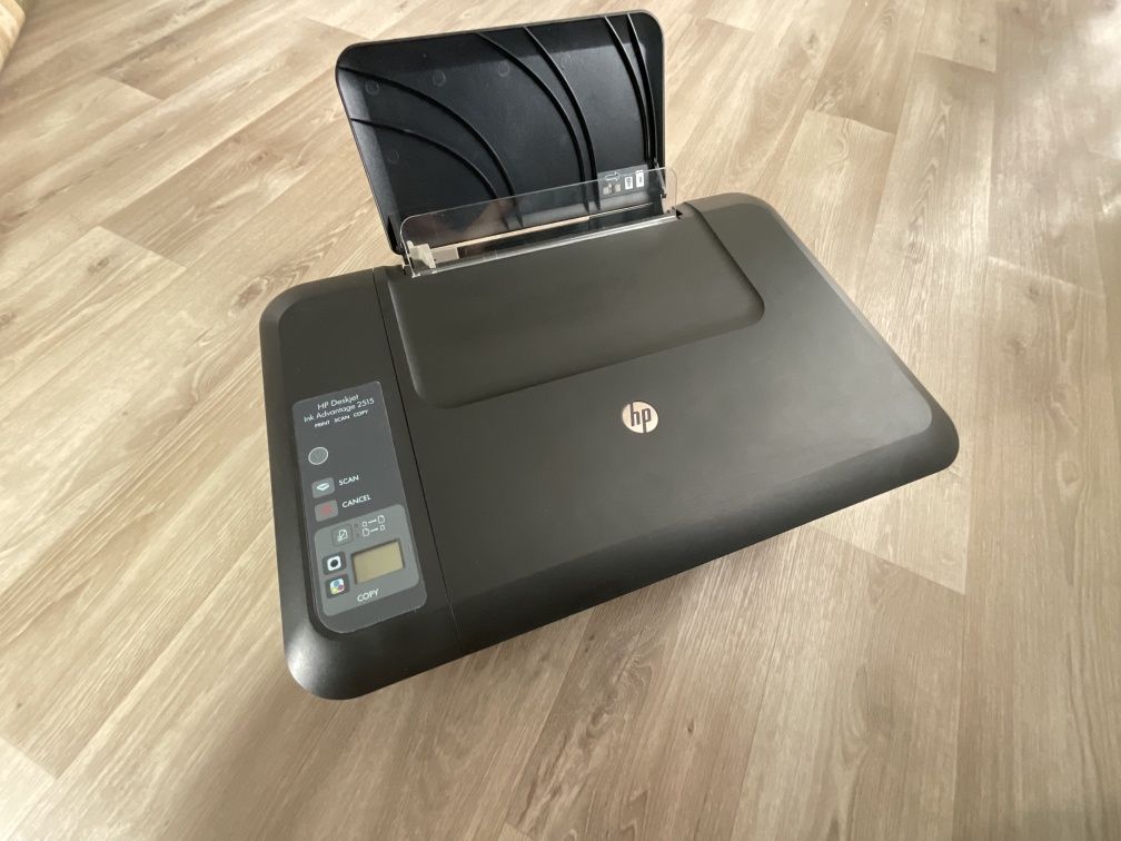 Продаю МФУ HP Deskjet Ink Advantage 2515