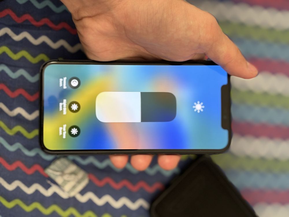 iPhone X  жағдайы жақсы
