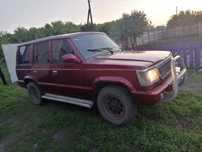 Джип рамный Ssang Yong korando family продам на ходу