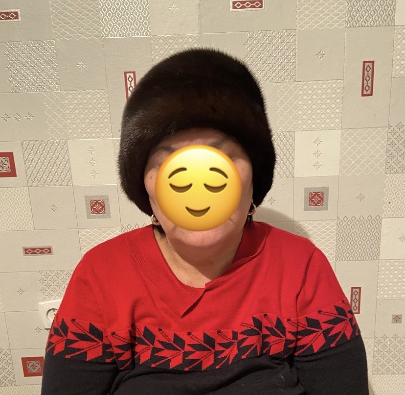 Женскии головной убор