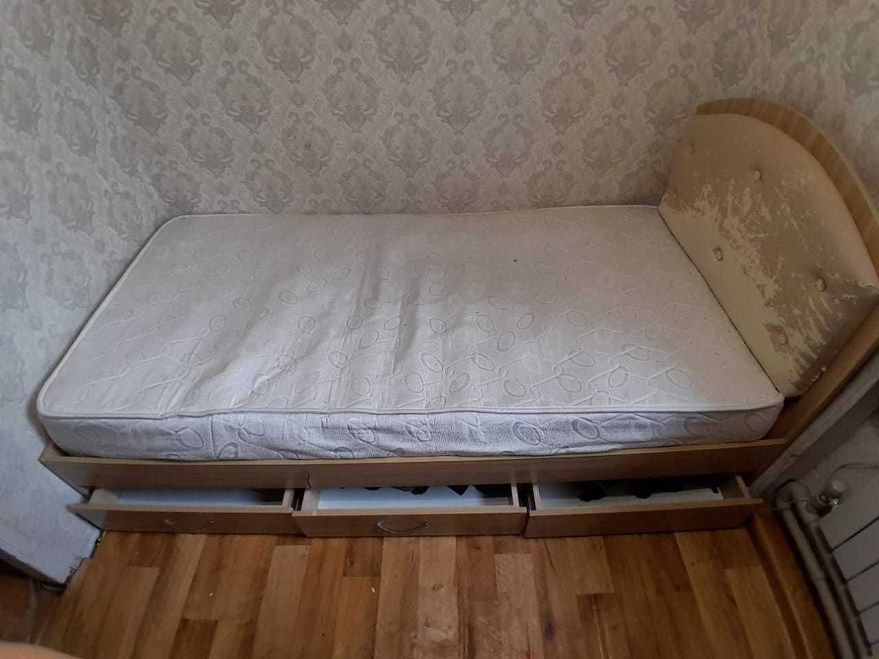 детская кровать б/у