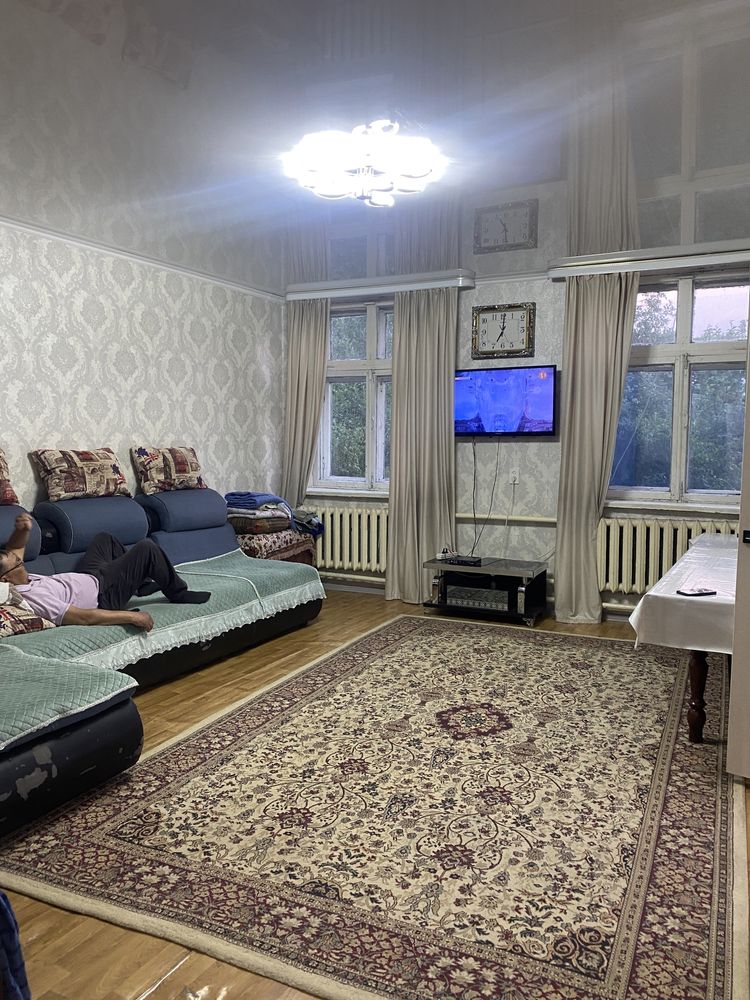 Продам срочно полдома большой