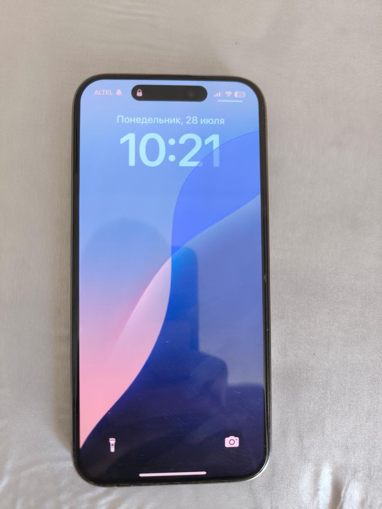 Iphone 15 pro 128 Gb