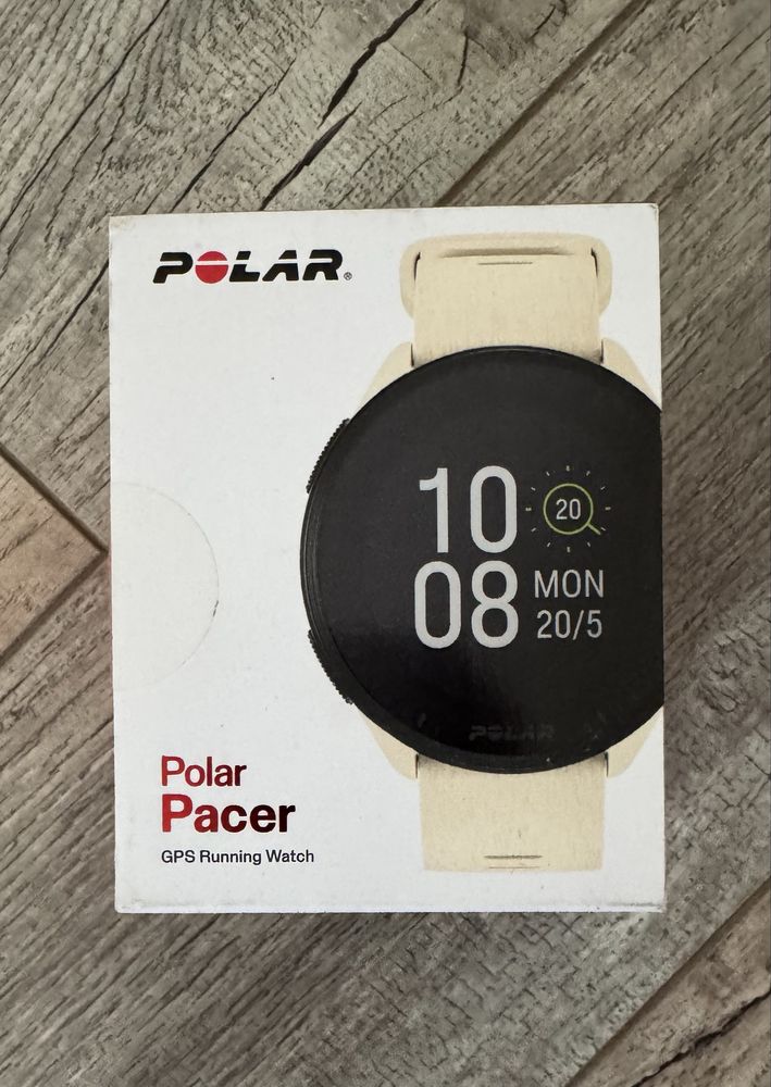 Спортивные часы Polar Pacer