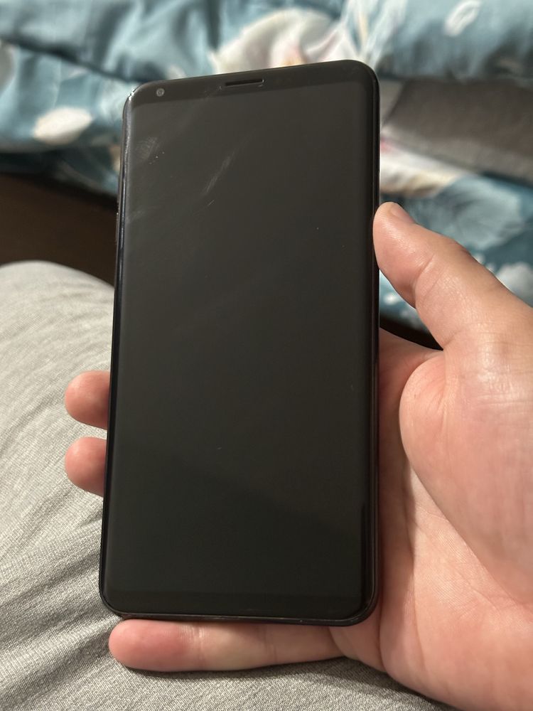 Продам lg v30+ 128gb