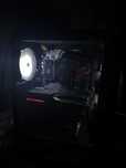 срочно продам игровой Intel(R) Core(TM) i5-10400F CPU 2.90GHz
