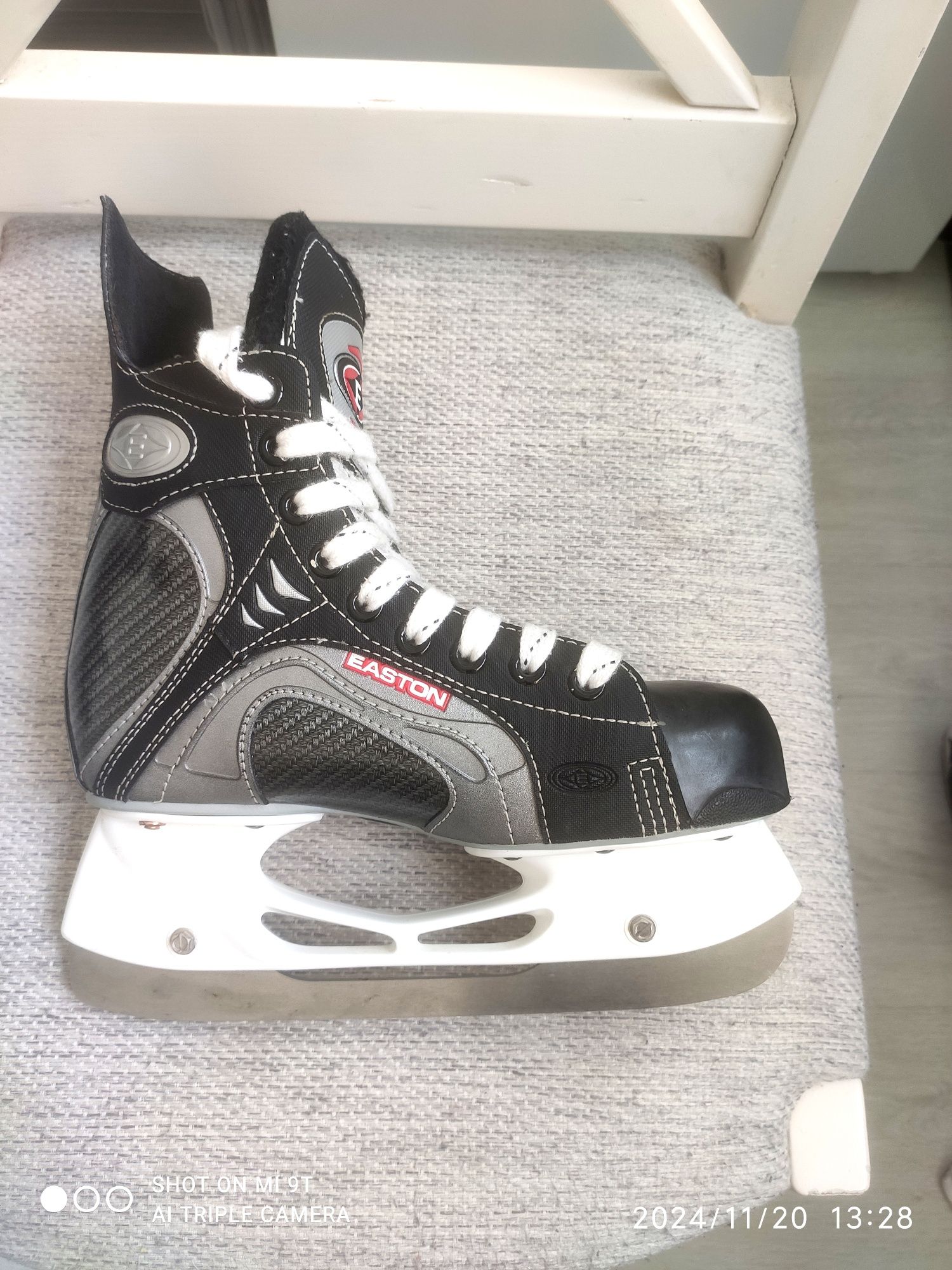 Коньки Easton Synergy 500, Канада. Торг.