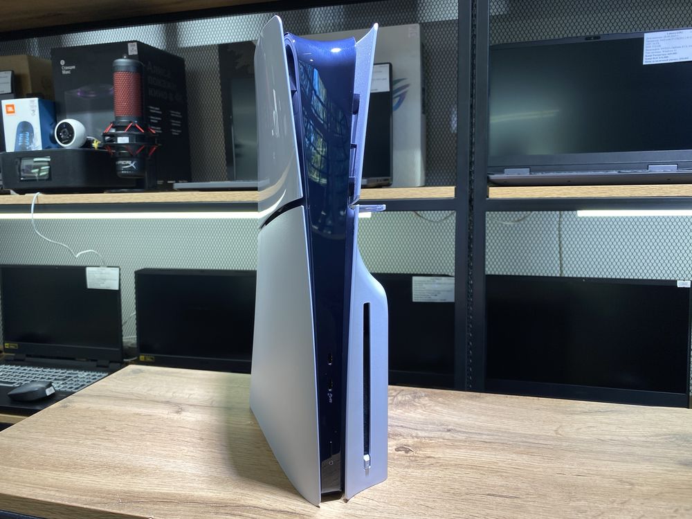 Sony PlayStation 5 Slim, 1 TB, 1 джойстик, 10474/А10