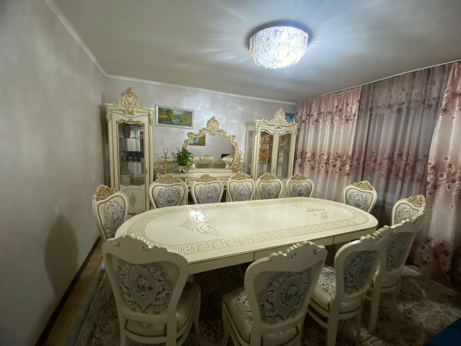 Горка, гостинный комплект Шейх