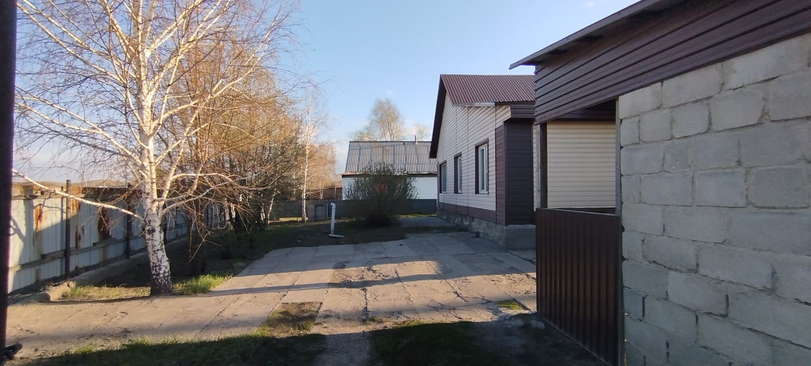 Срочно ! Продаётся 4х ком. дом с санузлом