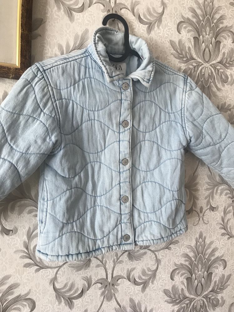 Джинсовая куртка Zara