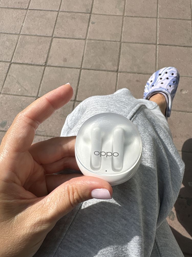 Продам наушники oppo