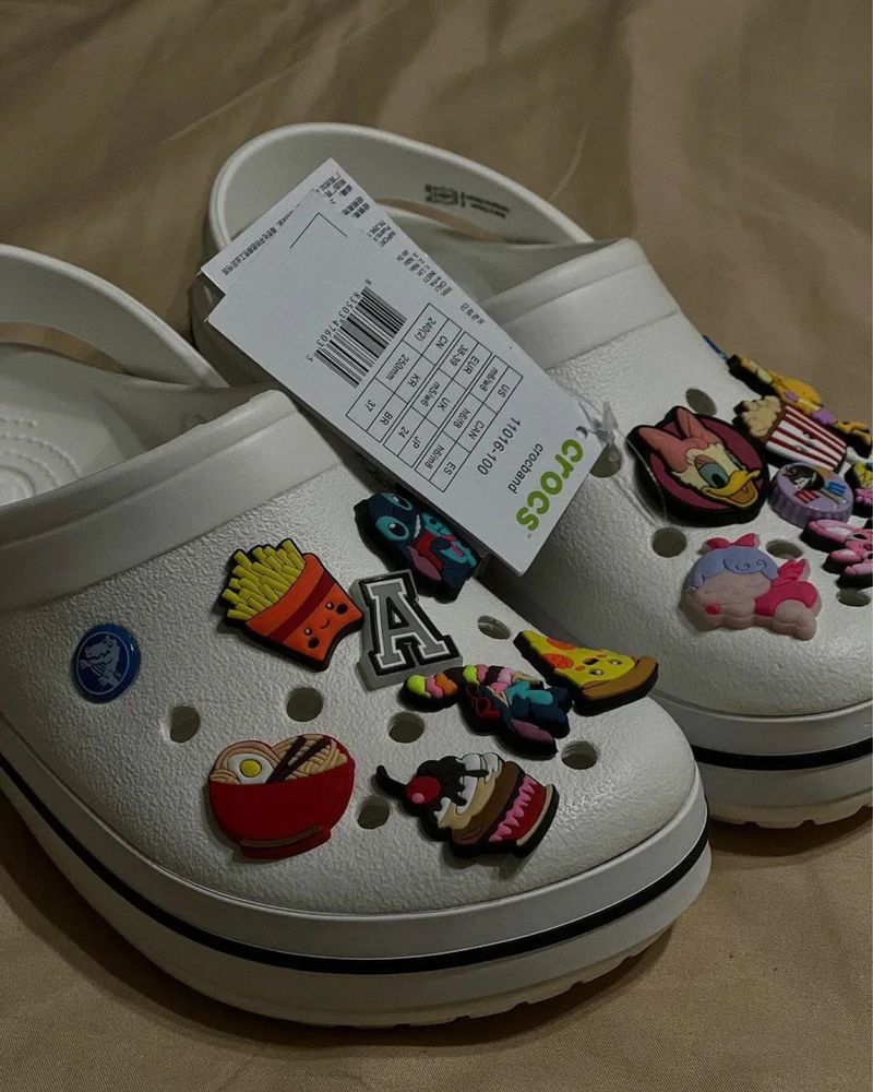 Продам crocs 38 размер