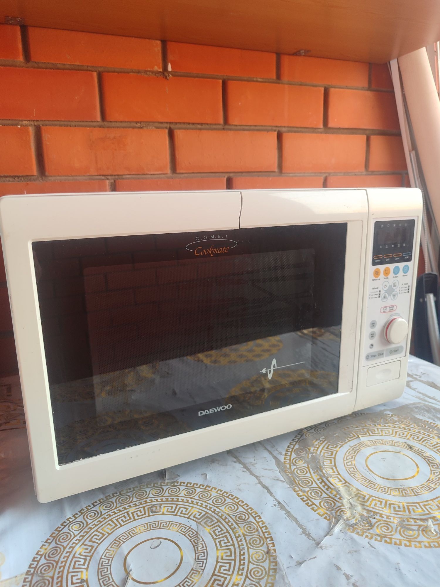 Микроволновая печь