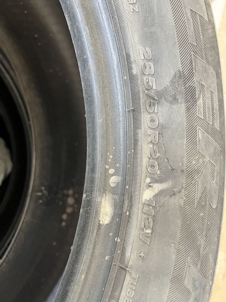 Шины на Toyota 200 в хорошем качестве