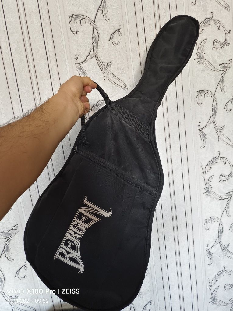 Электронная гитара Yamaha
