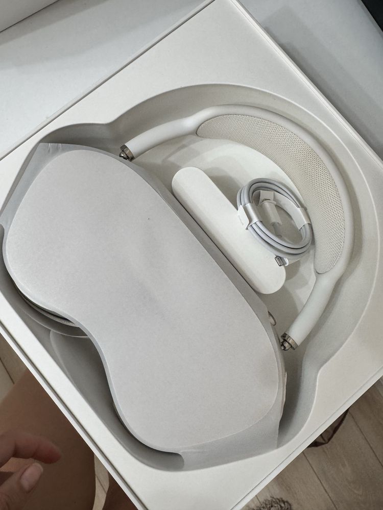 Наушники airpods max