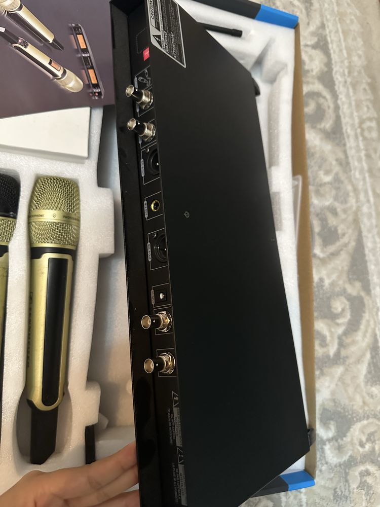 Продается Беспроводной микрофон Sennheiser SKM9000