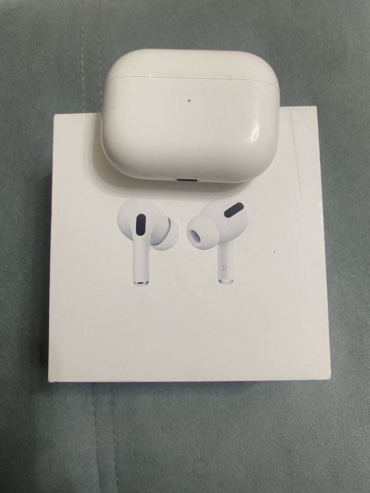Продам кейс от AirPods Pro