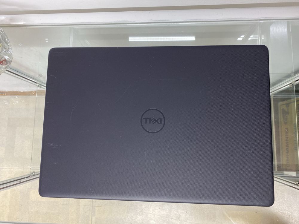 DELL Vostro 3500 i5-1135G7/8/256/500