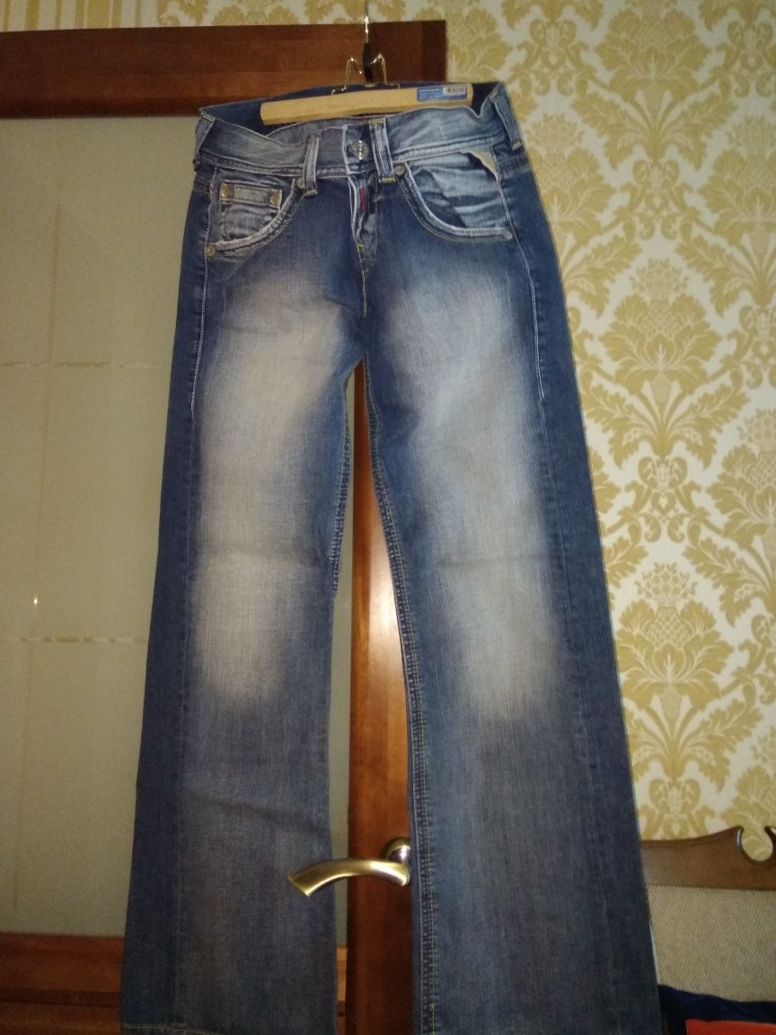 Джинсы европейского производства, , разм. 50 и 46