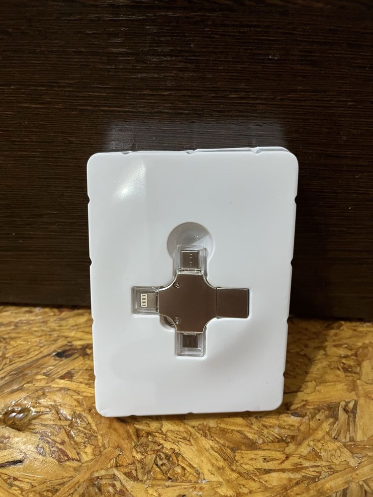 USB флешка 4в1 1 тб продается