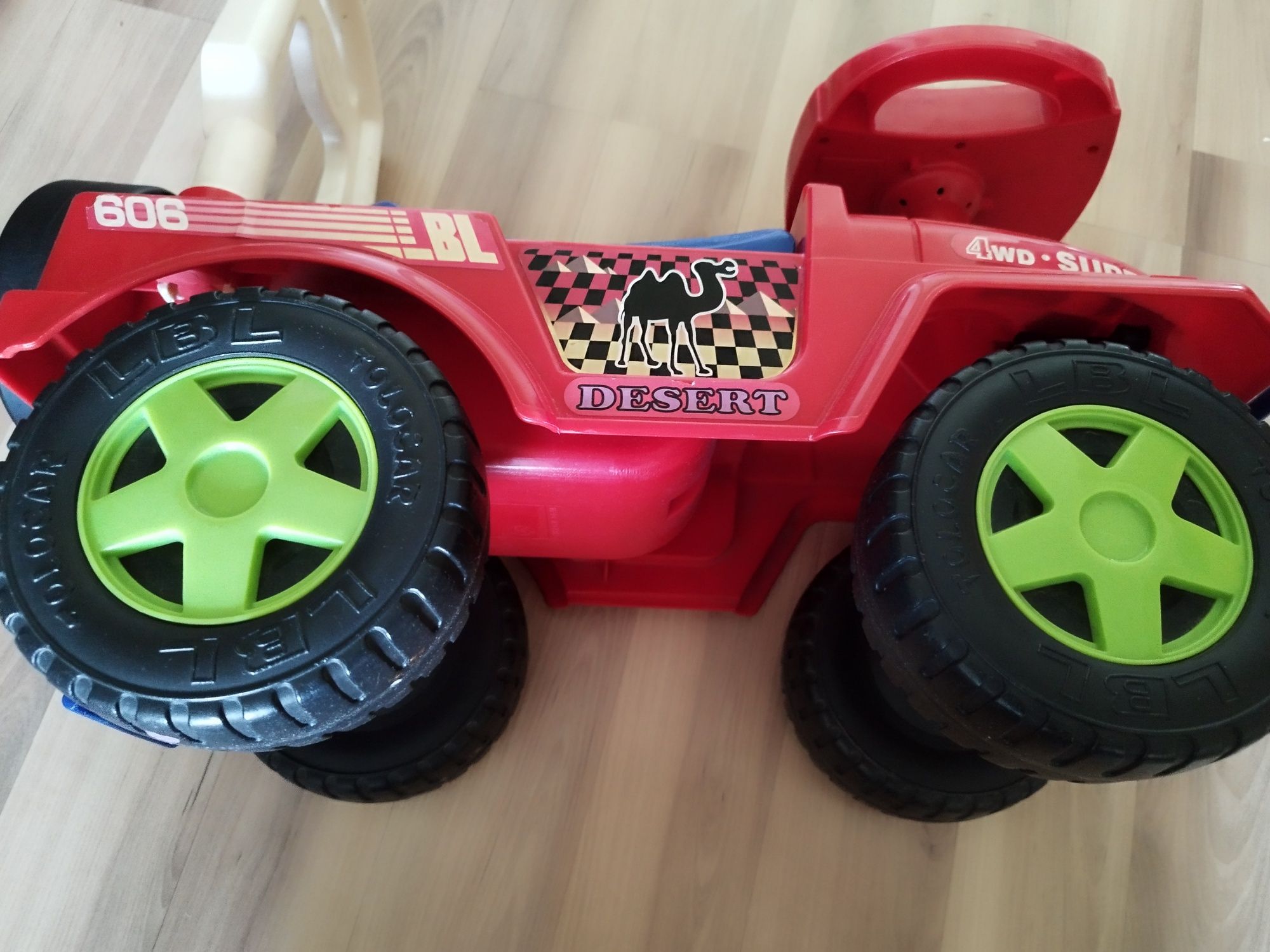 Продам талокар с игрушками