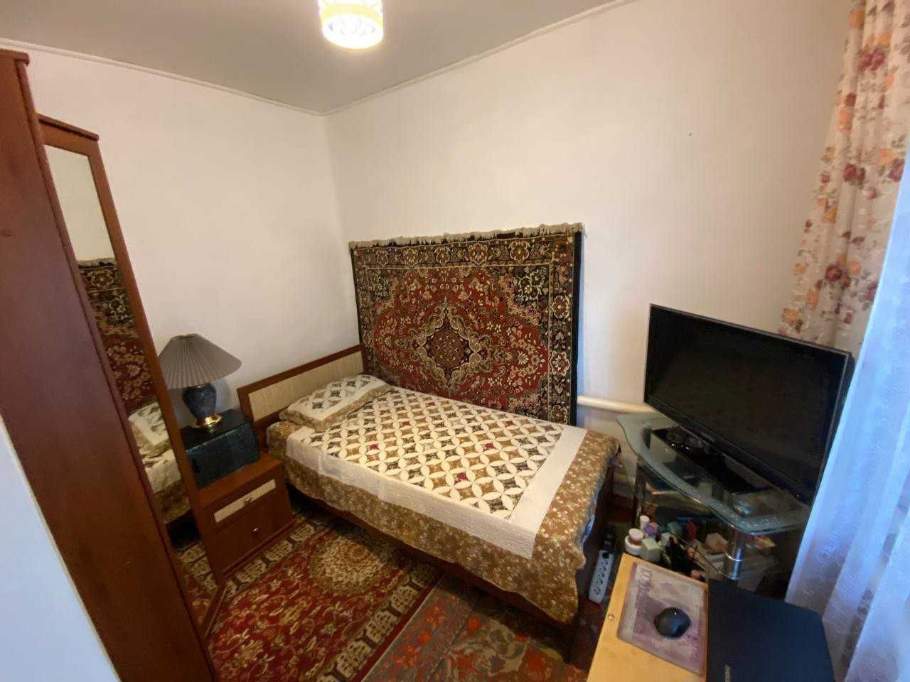 Продается 1/2 часть дом район КИНЭУ!