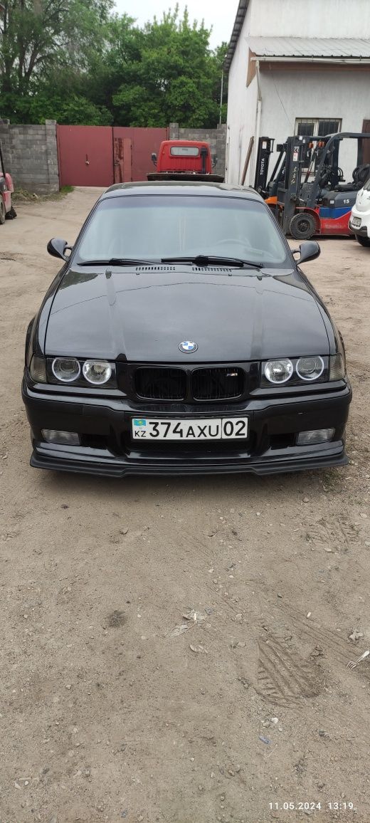 БМВ е36 GT губа в наличии
