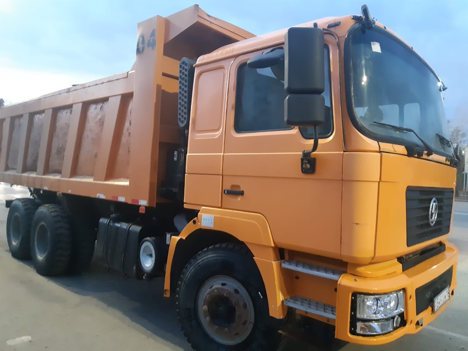 Продам Шансиман F2000, 2020 г.в. в хорошем состоянии.