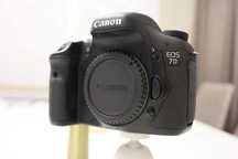 Canon 7D (body) отличная камера