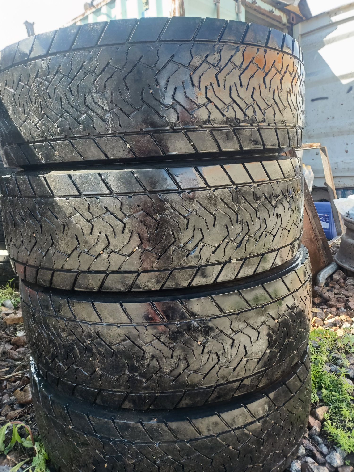 GOODYEAR Комплект шин на ведущую ость 315/70