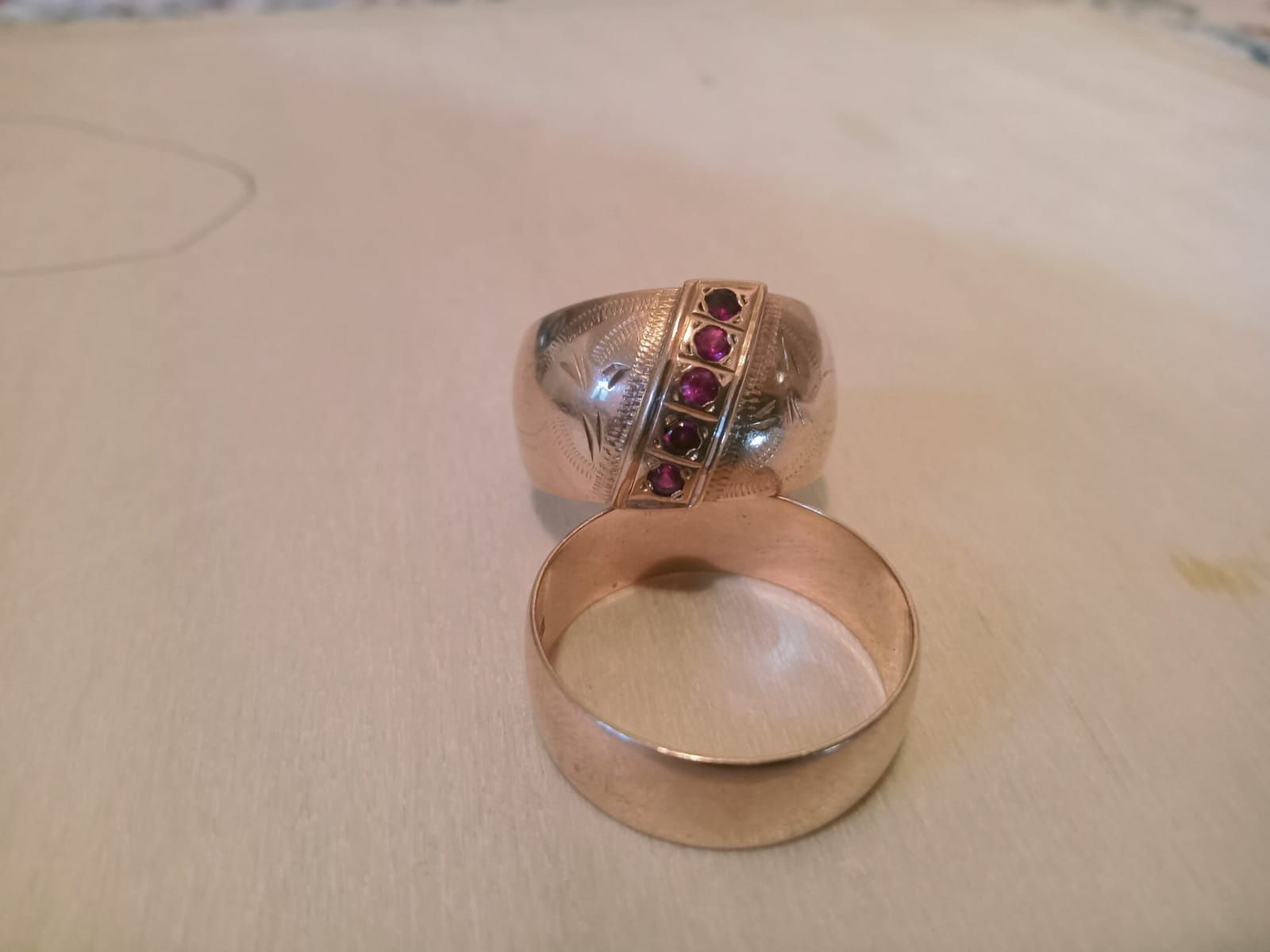 Продам огручалька 583