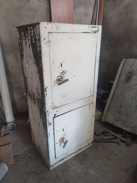 Продам Гараж из корабельного металла