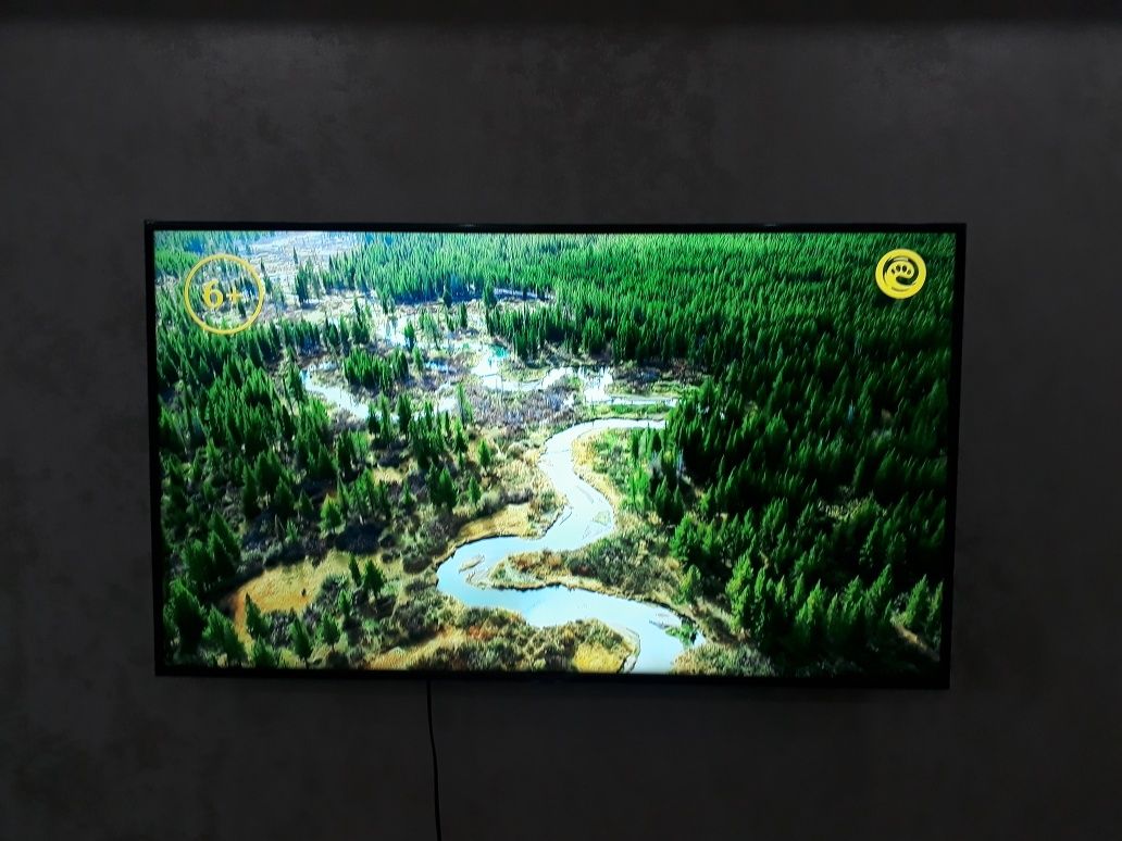 Телевизор LED SAMSUNG UE 50 TU 8000 4K