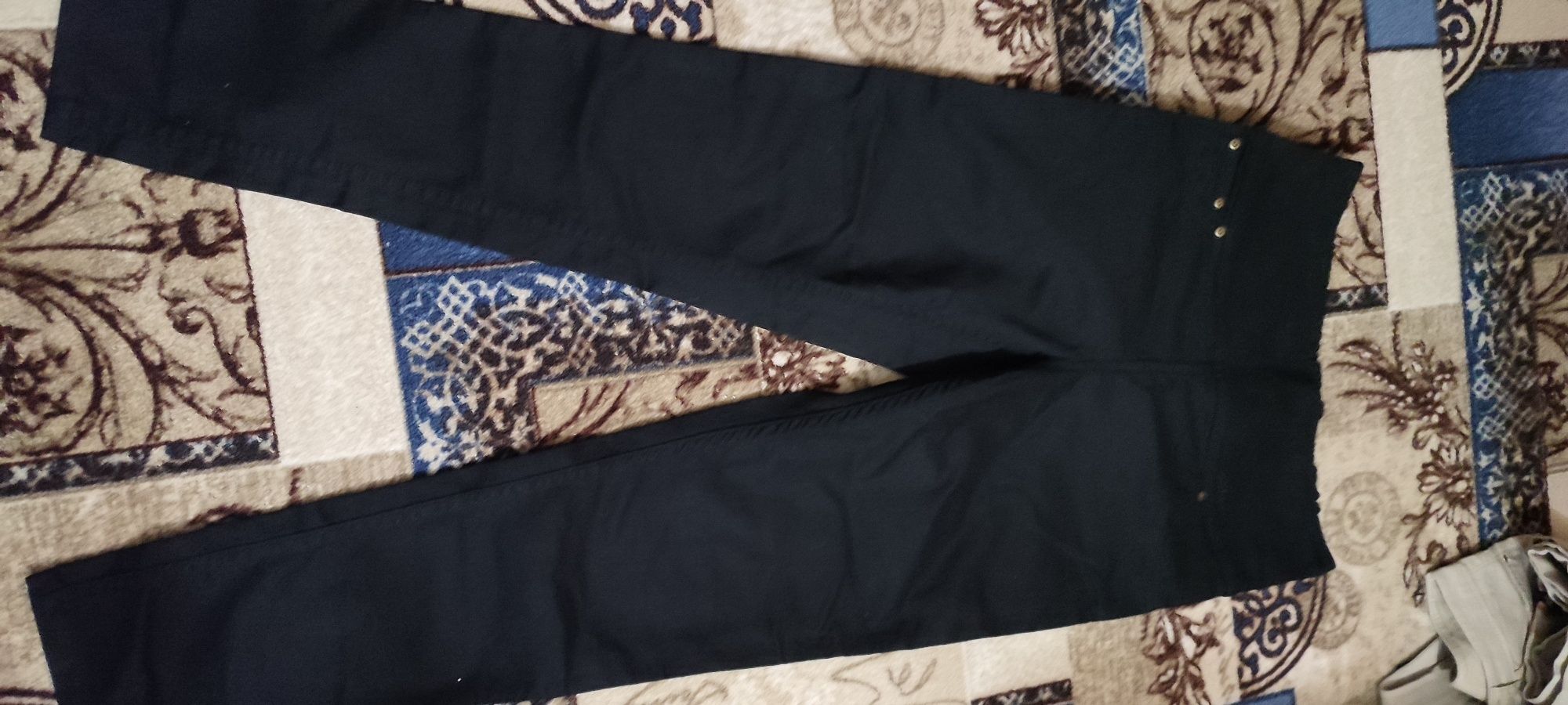 Продам брюки женские
