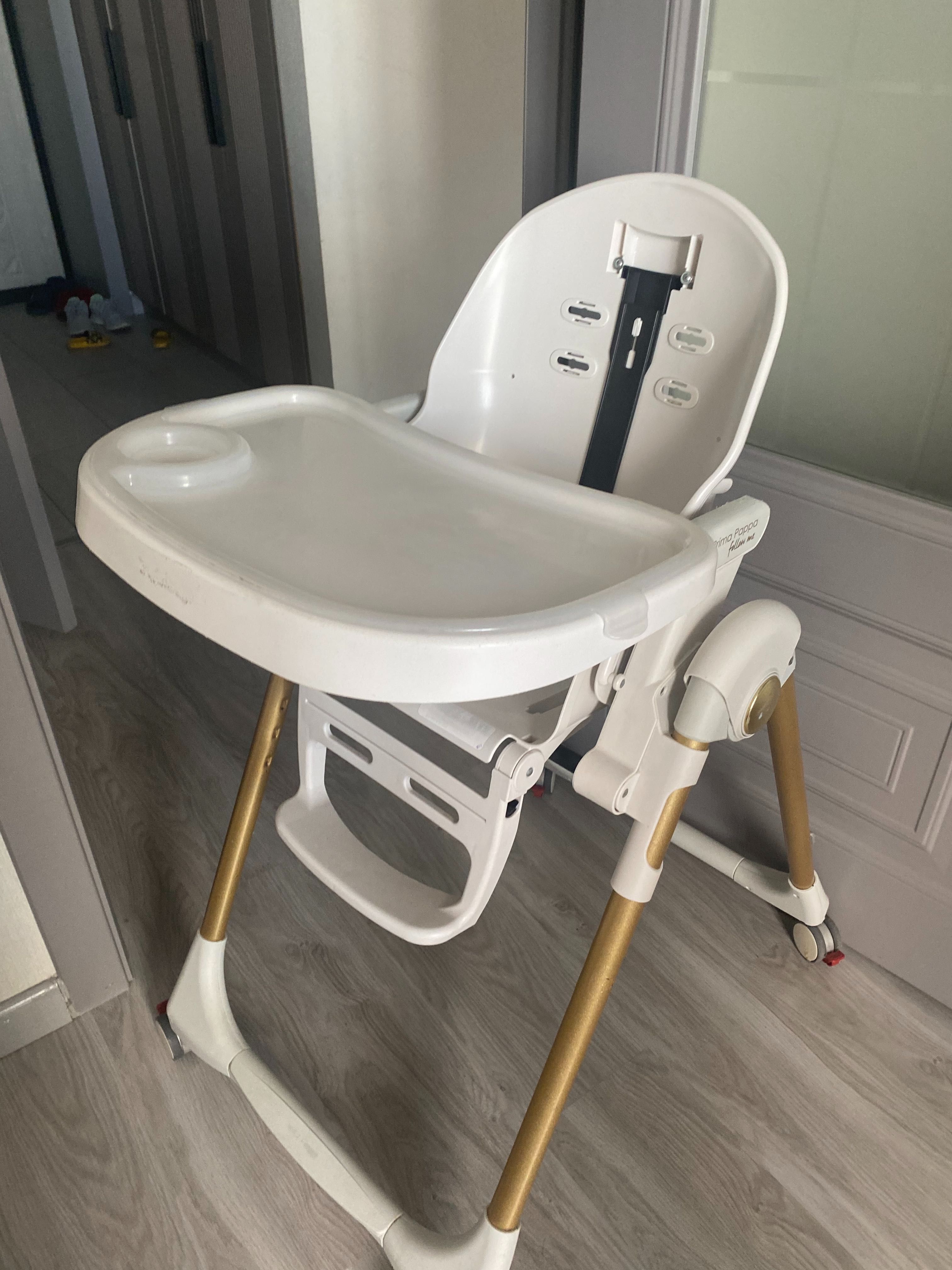 Стульчик для кормления Peg-Perego Prima Pappa Follow Me Gold белый