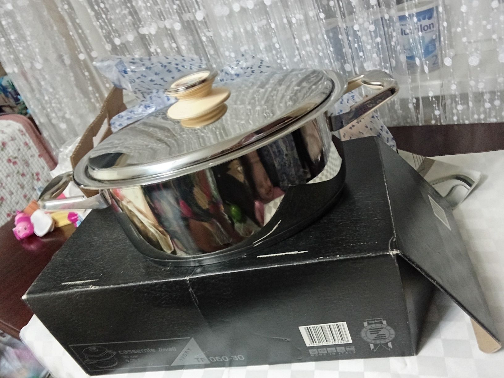 Кастрюля чайник продам срочно