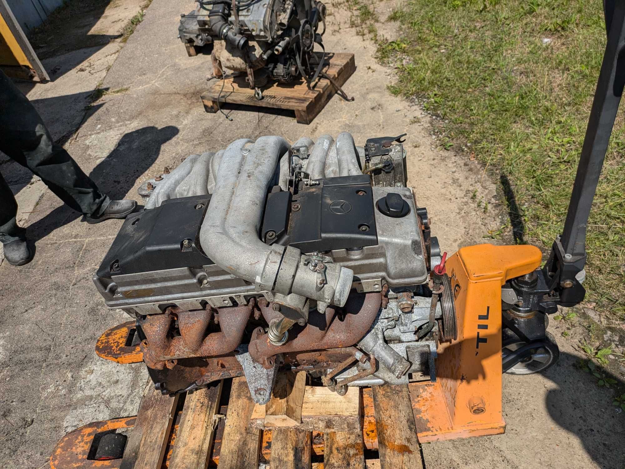 Двигатель Mercedes Benz E class W 124  3.0 Diesel OM606910
