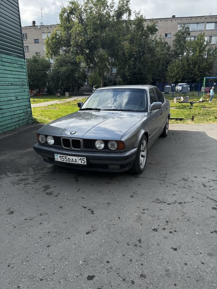 Продам е34.