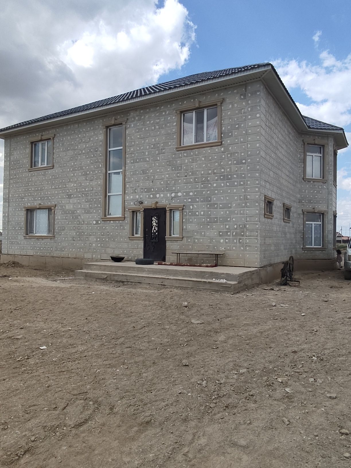 Продаю дом коттедж