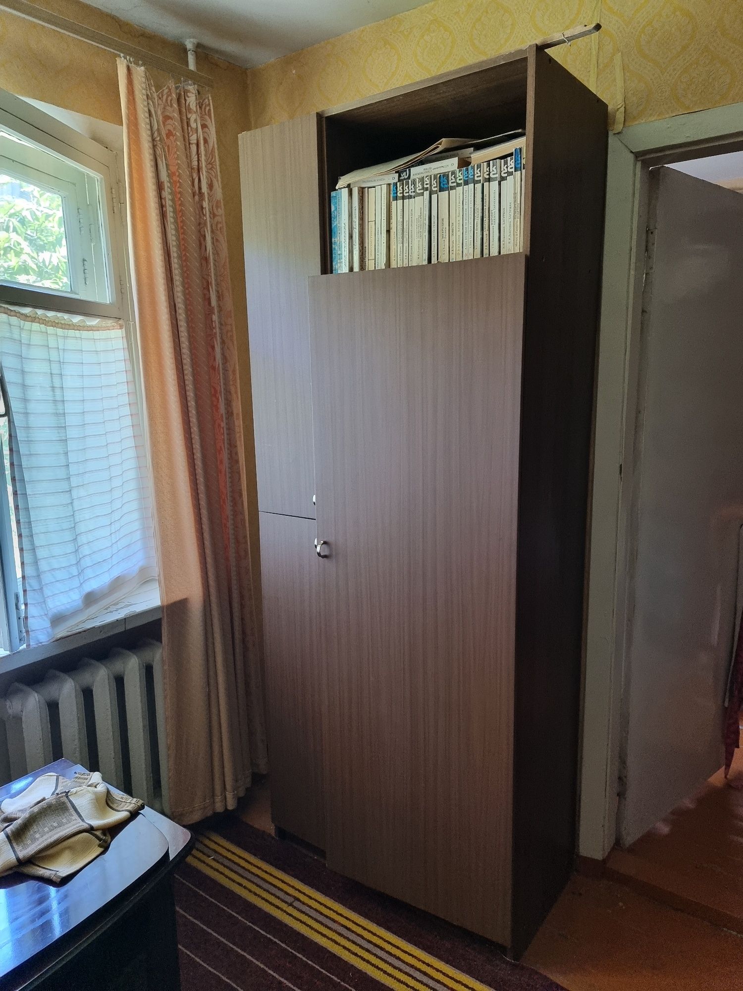 Мебель , недорого .