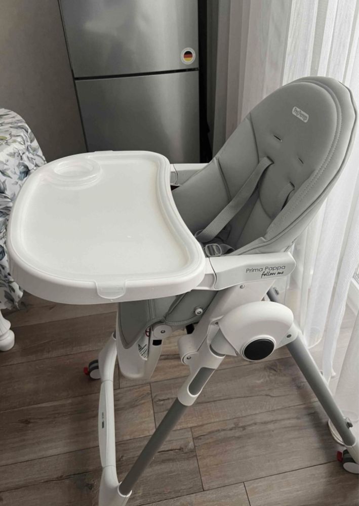 Детский стульчик Peg Perego Prima Pappa Follow Me