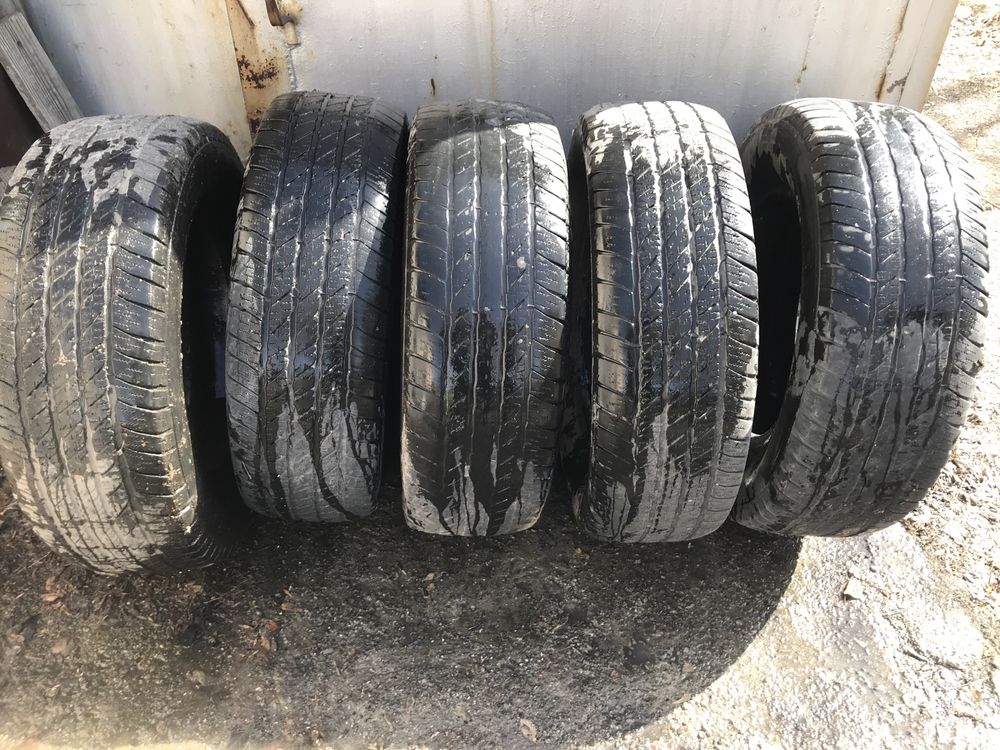 Продам летнию резину R 265/65R17 M+