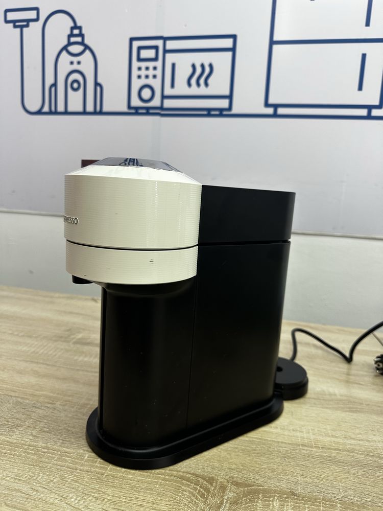Кофемашина NESPRESSO