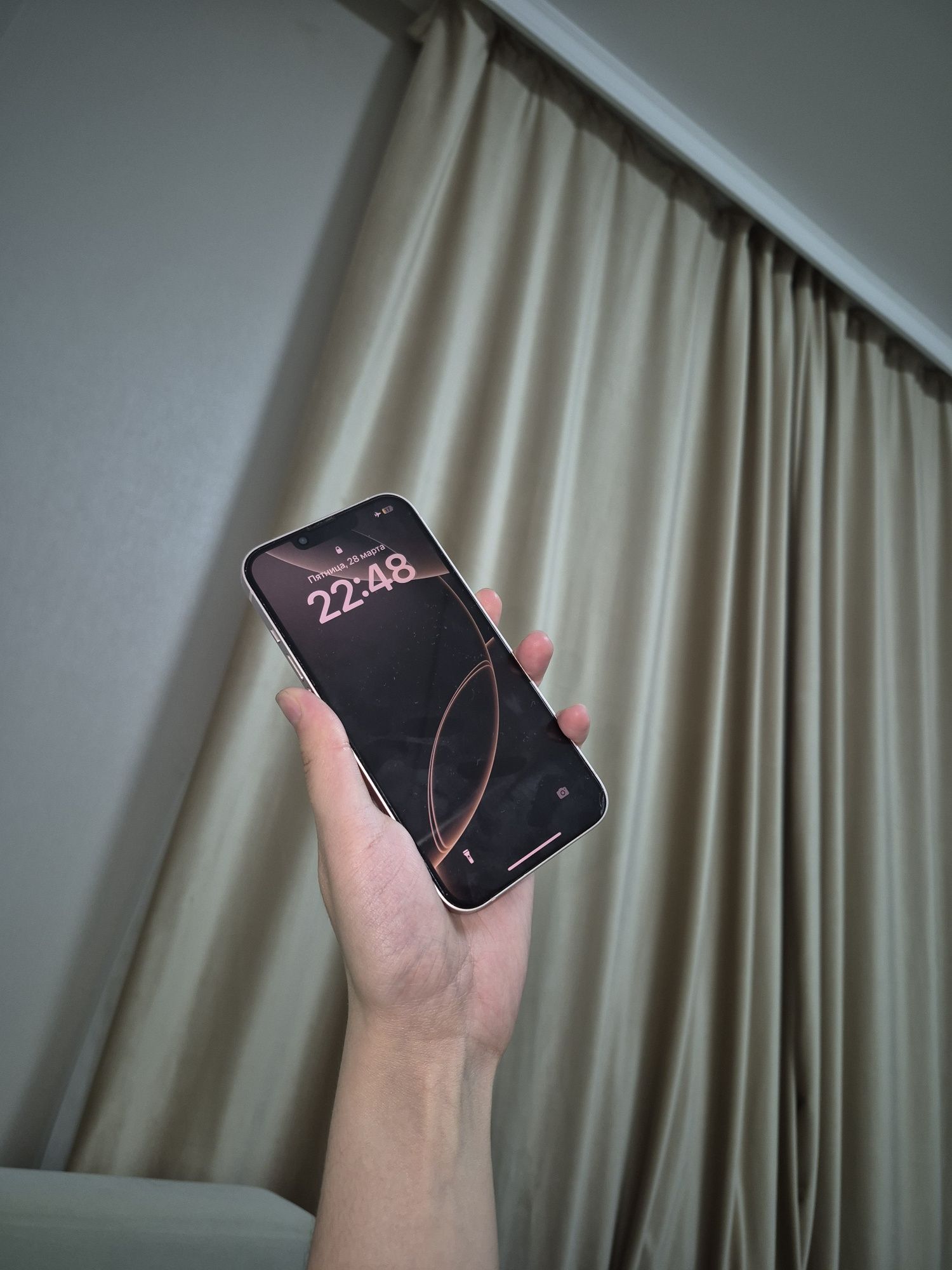 Продам iphone 13 128gb в отличном состоянии